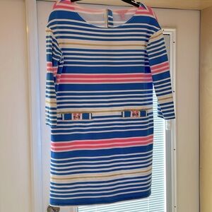 Beautiful Lilly Pulitzer stripped dress size Medium. Excellent condition.